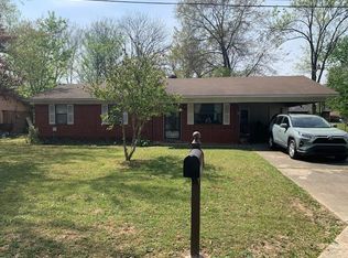 1204 S Ithaca Ave, Russellville, AR 72801