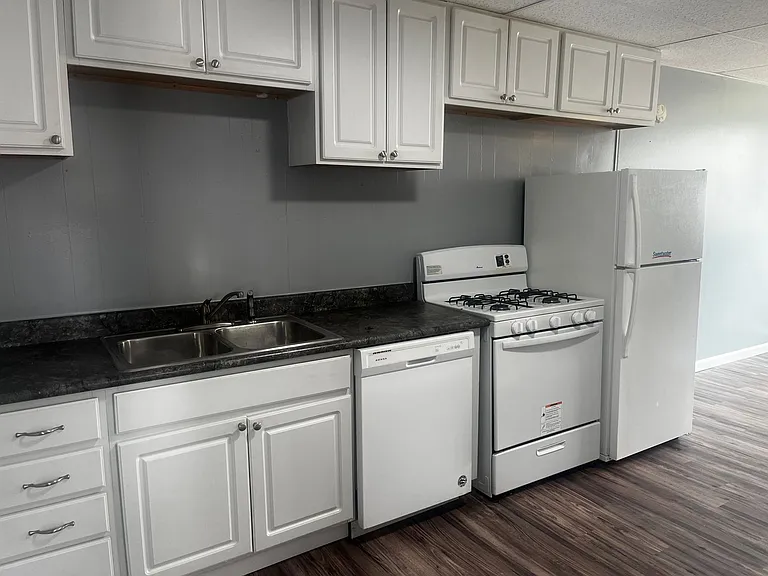 305 N Colorado Ave — Photo 10