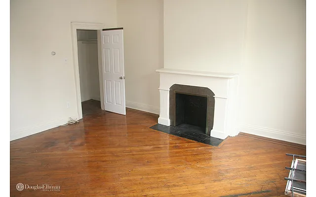 Rented by Douglas Elliman | media 4