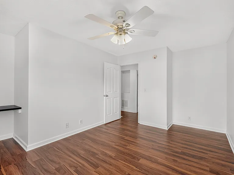 407 Arapaho Dr — Photo 21
