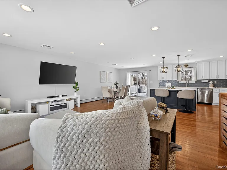 4 Millard Cir — Photo 10