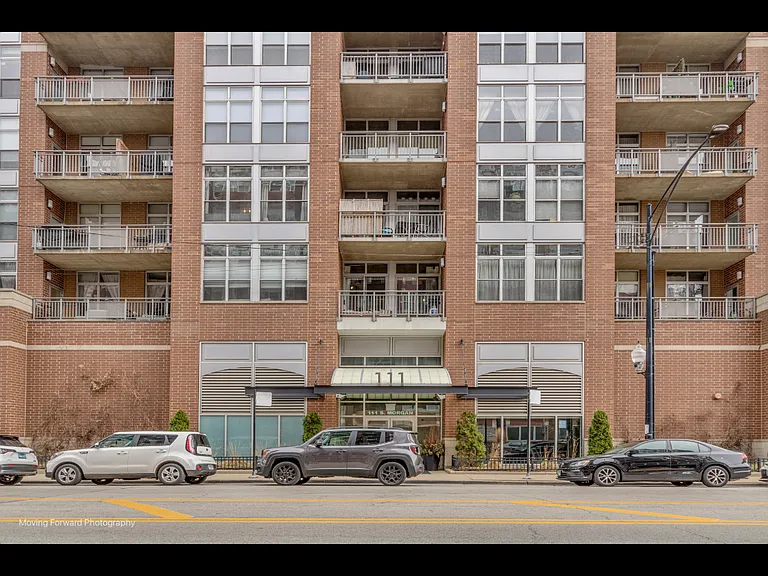 111 S Morgan St — Photo 9