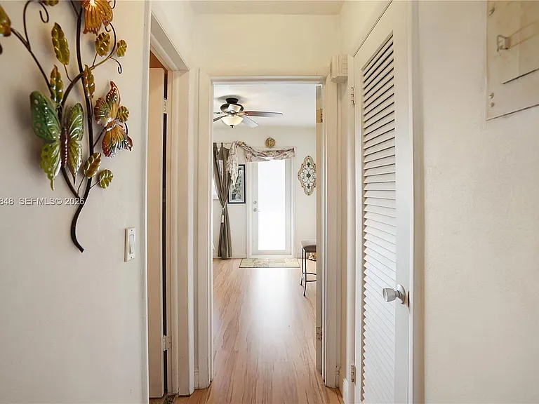 1000 SW 11th Ave #17E — Photo 9