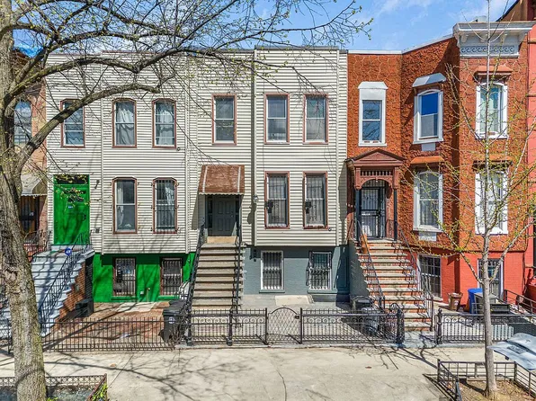 699 Decatur St, Brooklyn, NY 11233