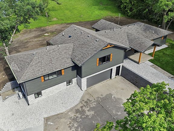 2nd image of 33944 Overton Cir