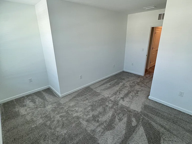 1558 Fells Cove Ln — Photo 12