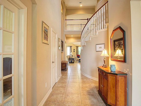 4th image of 5827 Calico Crossing Ln