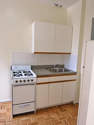 Rented by City & Suburban | media 23
