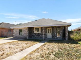 905 W 26th St, Mission, TX 78574