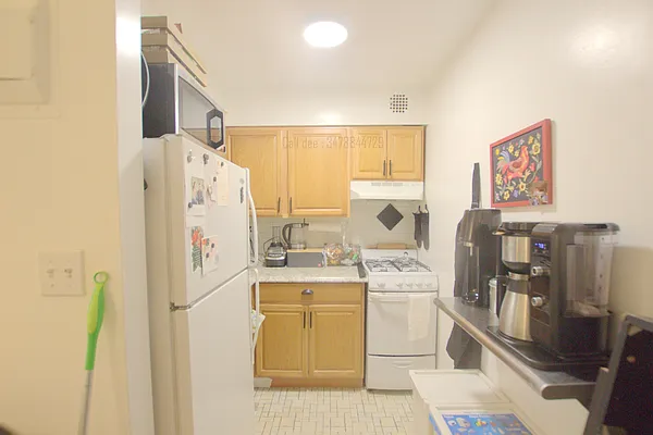 Rented by Corcoran | media 28