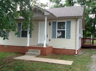 1203 Carol Dr, Oak Grove, KY 42262