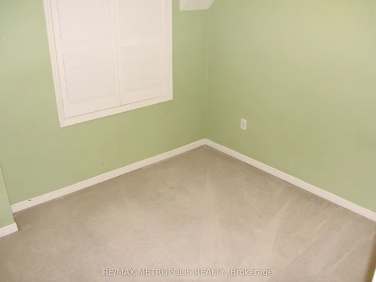 2127 Bur Oak Ave #31 — Photo 6