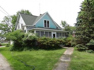 906 Tayco Rd, Menasha, WI 54952