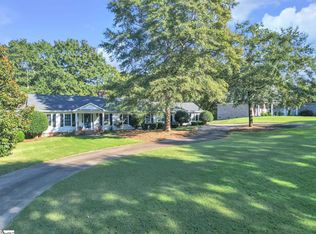 126 Commodore Dr, Duncan, SC 29334