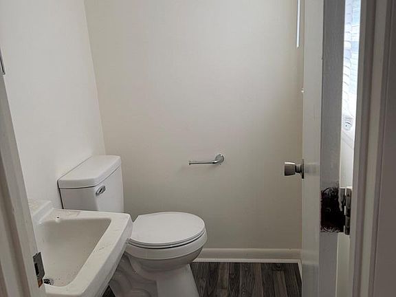 2nd image of 224 Hamilton St