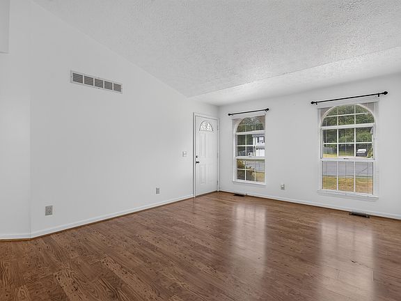2nd image of 51 Paul Ln