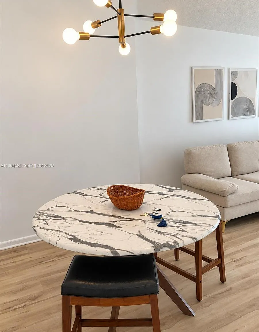 Meadowbrook Towers Condo — Photo 3