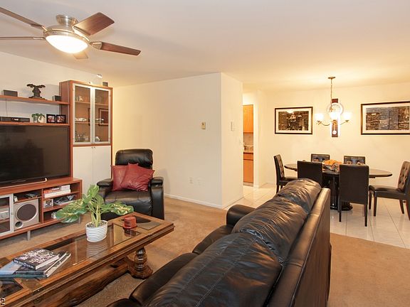 4th image of 760 Mill St Unit C5