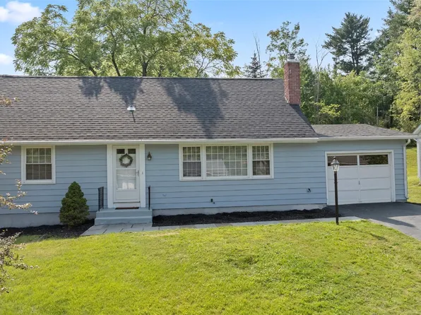 1123 Frost Rd, Endicott, NY 13760