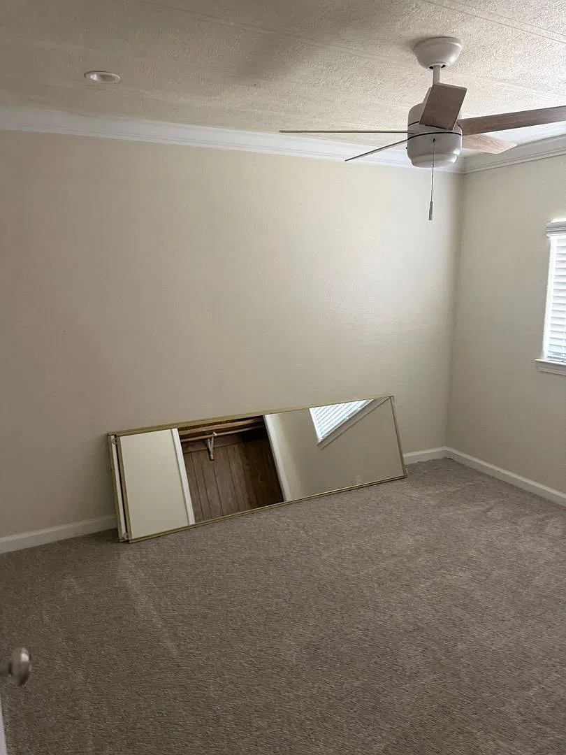 429 Root Rd — Photo 3