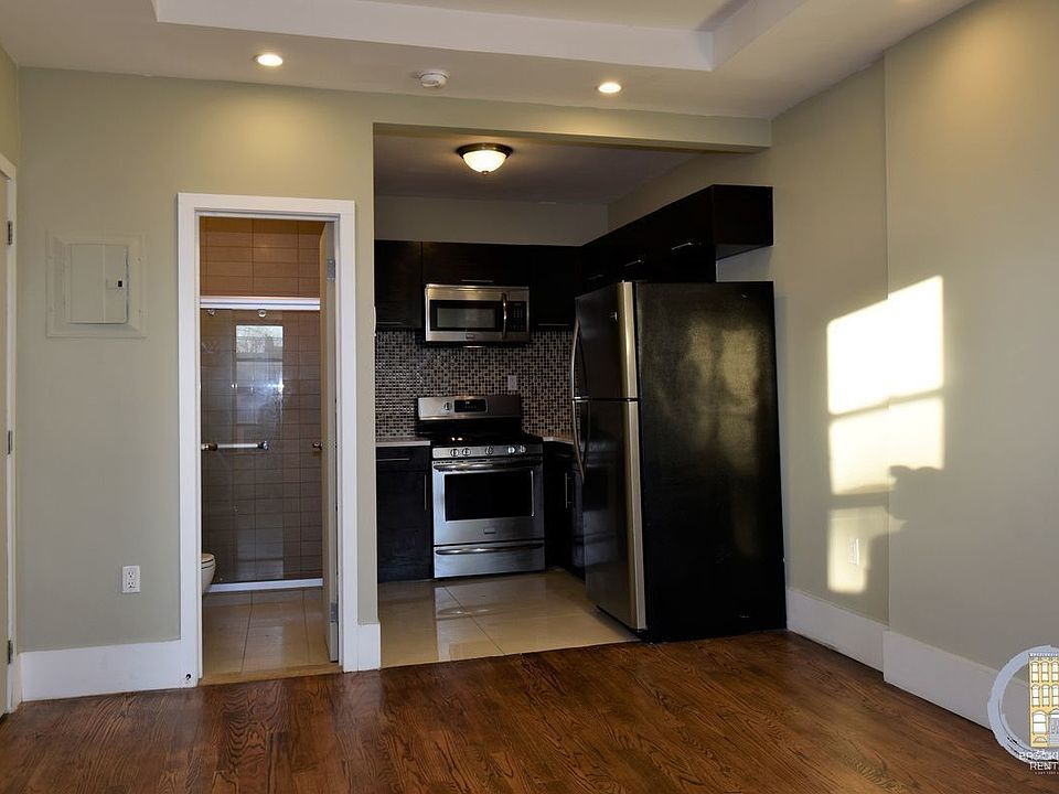 1st image of 997 Bergen St #8A