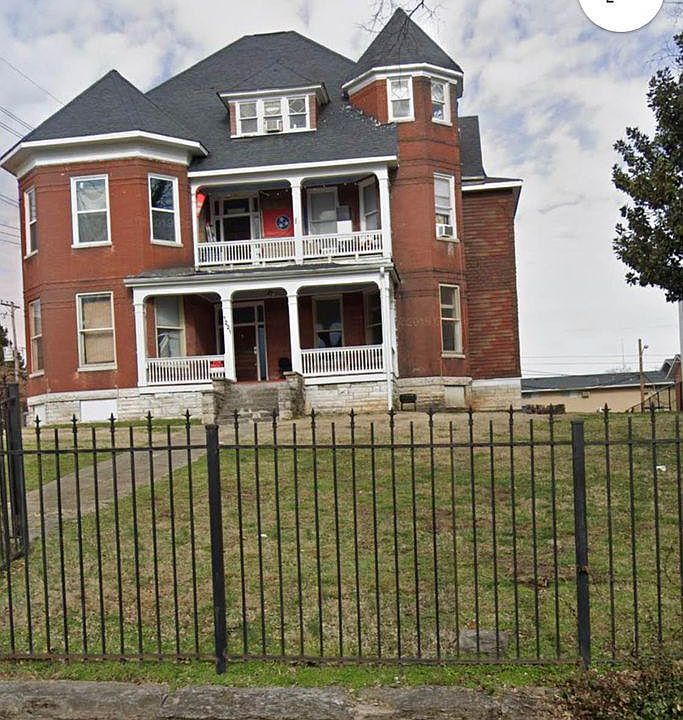 1st image of 1221 Laurel Ave APT 4