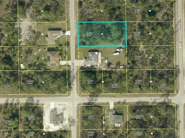 1004 Moore Ave, Lehigh Acres, FL 33972
