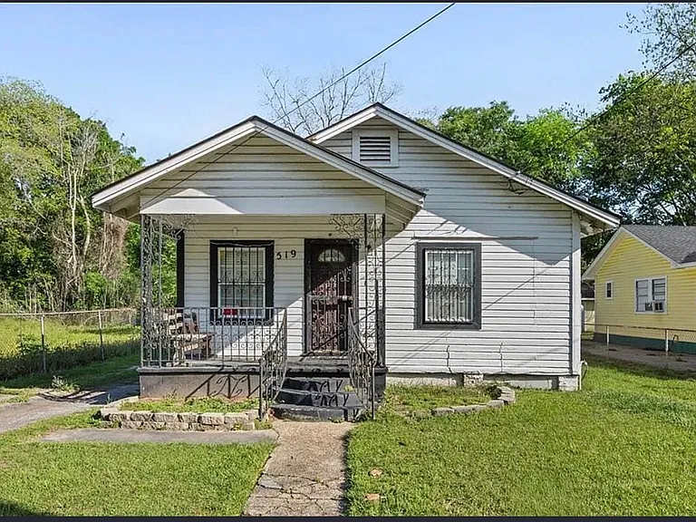 519 Coal St — Photo 1