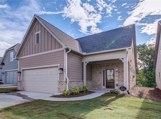 99 Grand Cir, Jasper, GA 30143