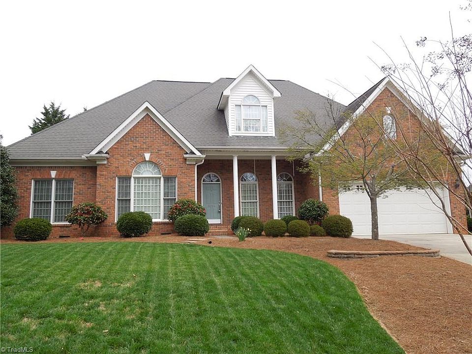 1st image of 5804 Blue Heron Dr