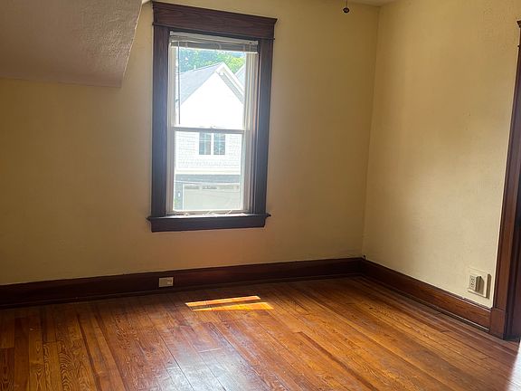 2nd image of 3308 Bach Ave #1