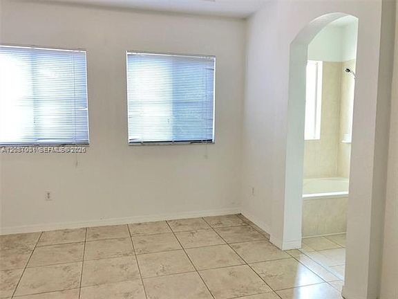 2nd image of 8527 NW 108th Ave #Townhouse 4-41