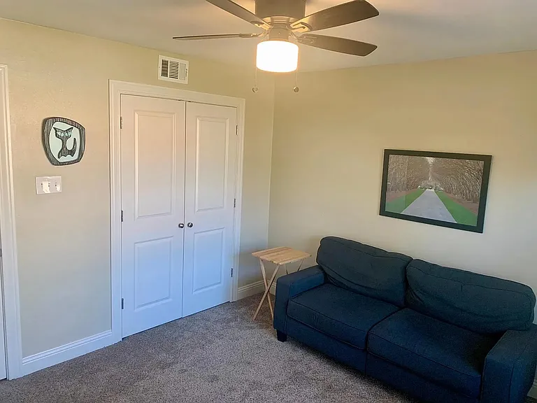 10021 Olmos Dr #10021 — Photo 9
