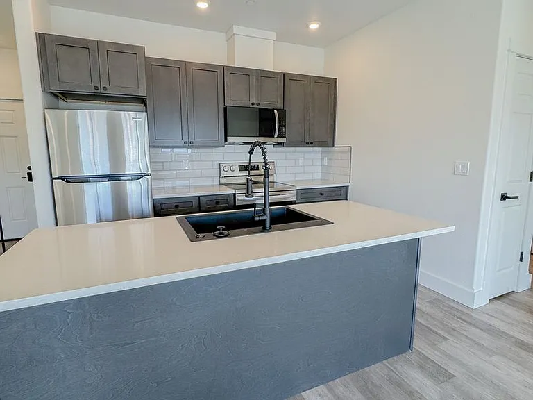 961 Covey Run Rd — Photo 13