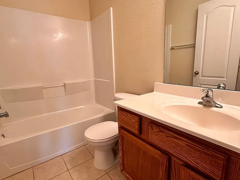790 Purple Aster Ave SW — Photo 32