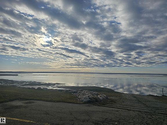 2nd image of 200 Ste Anne Trl #55107