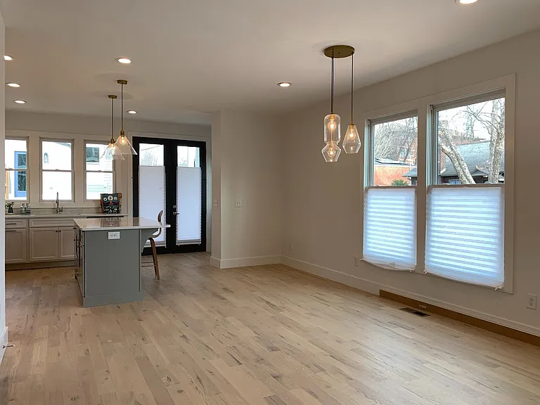523 Fatherland St #B — Photo 11
