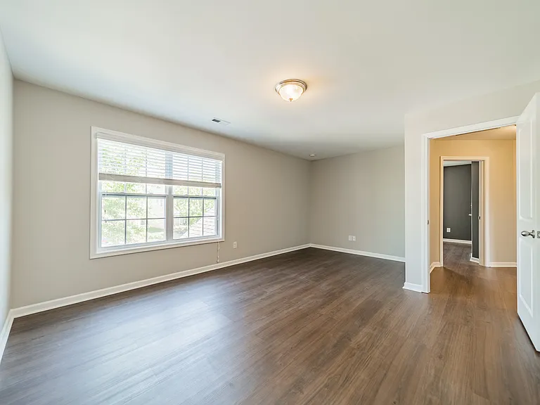 10001 Perth Moor Rd — Photo 38