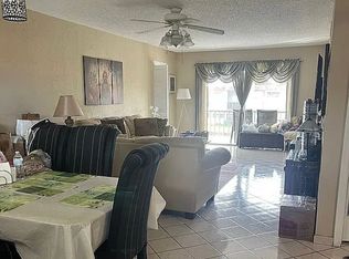 361 S Hollybrook Dr APT 305, Hollywood, FL 33025