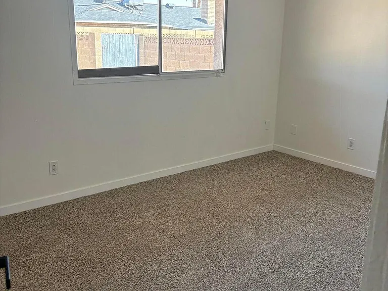 3903 S Juniper St — Photo 13