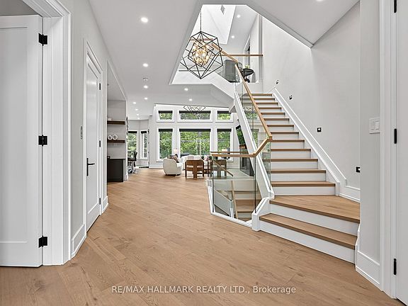 4th image of 31 Bradgate Rd