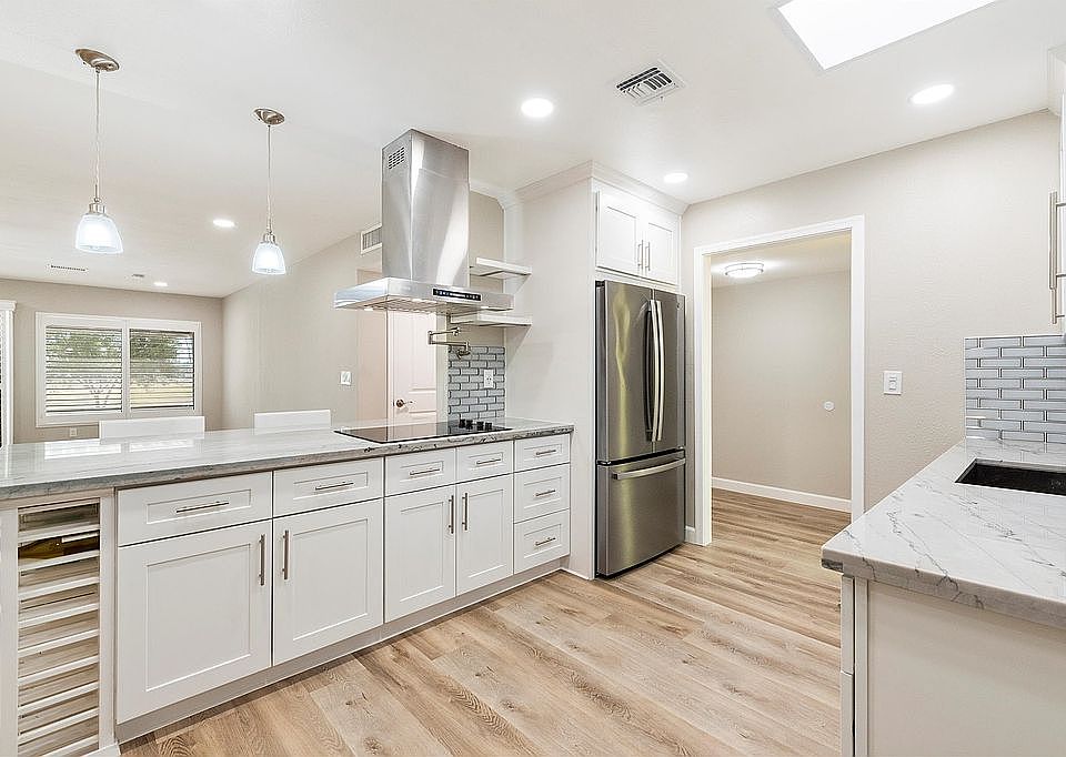 Kitchen view to golf course