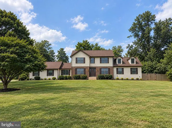 6425 Dant Dr, Owings, MD 20736