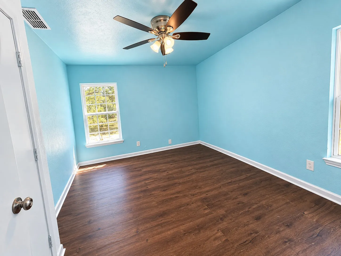 For Rent - 4869 Corrigan Ave, Dallas, Tx 75216 — Photo 3
