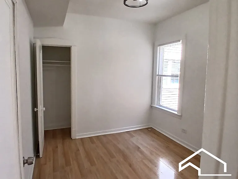 4652 W Palmer St #2 — Photo 10