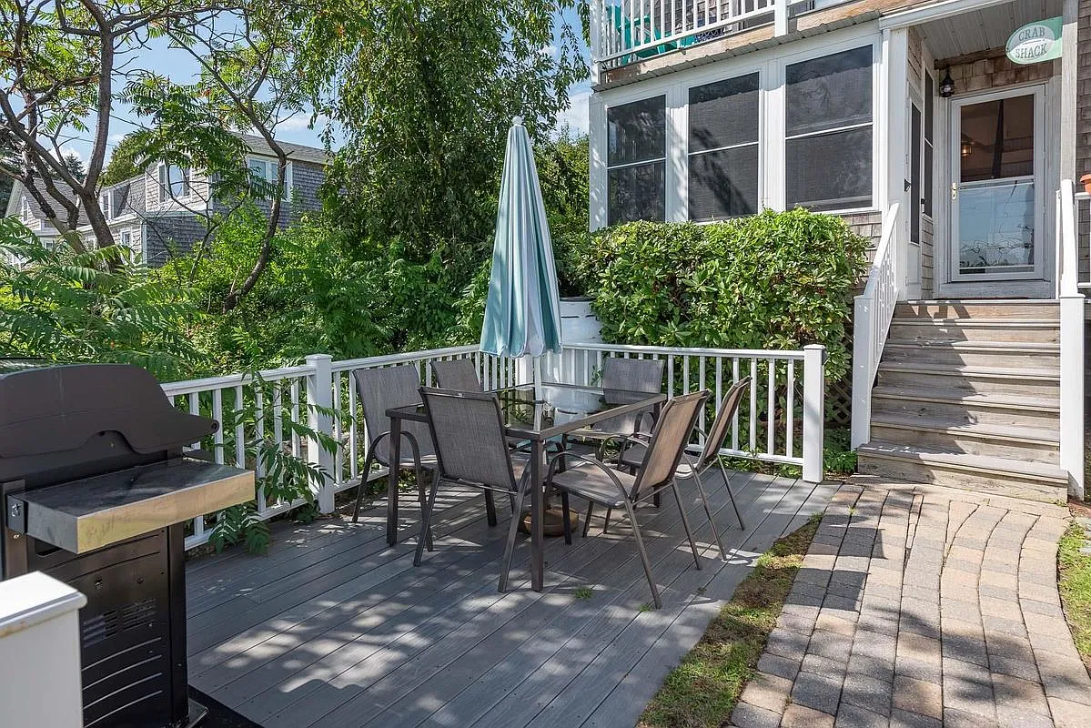 Building Photo - 1497 Ocean Blvd #1