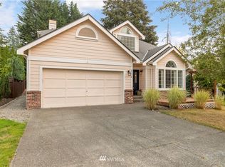 25518 224th Ct SE, Maple Valley, WA 98038