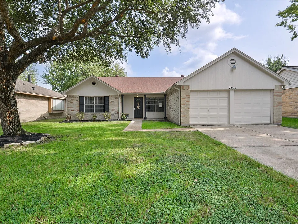 7211 Fuchsia Ln