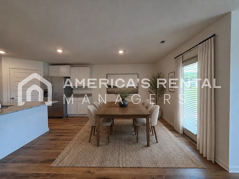 213 Koslin Loop — Photo 33