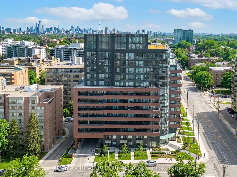 2525 Bathurst St #310 — Photo 4